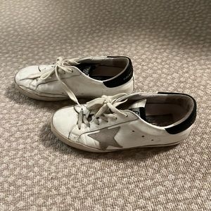 Golden goose classic sneakers